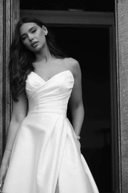 DianthusSuzanneNevilleAnnaBridal3