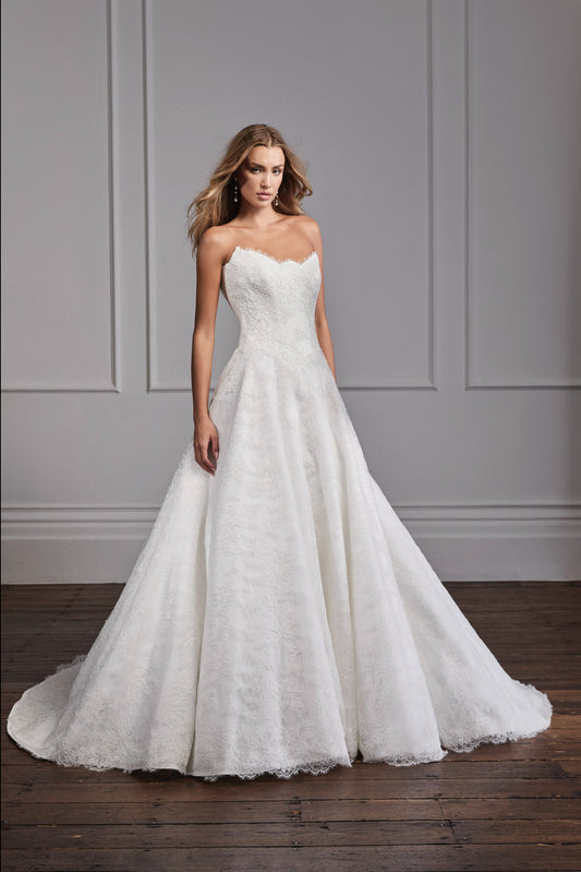 Lorielle by Suzanne Neville Anna Bridal Couture