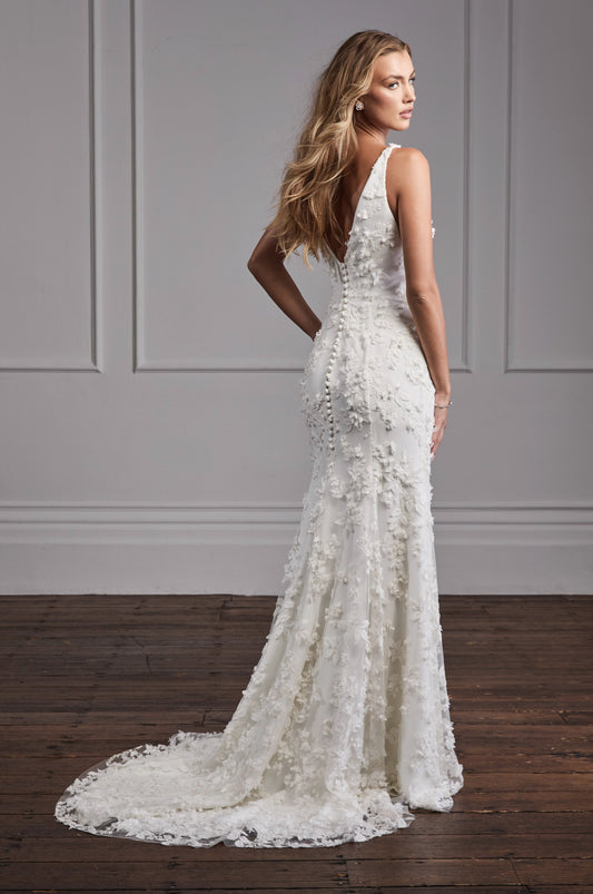 Splendour_Suzanne_Neville_Anna_Bridal