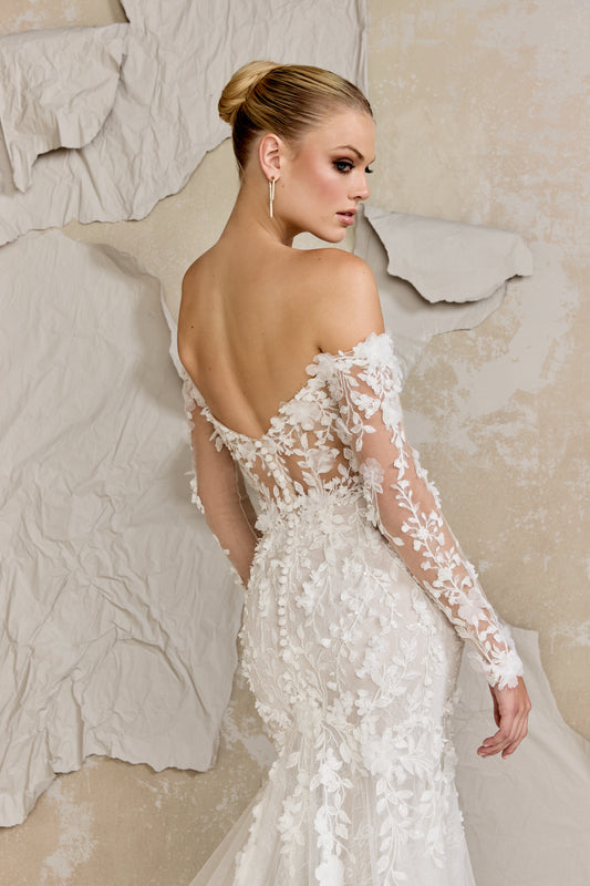 JustinAlexanderSignatureAnnaBridalHughes