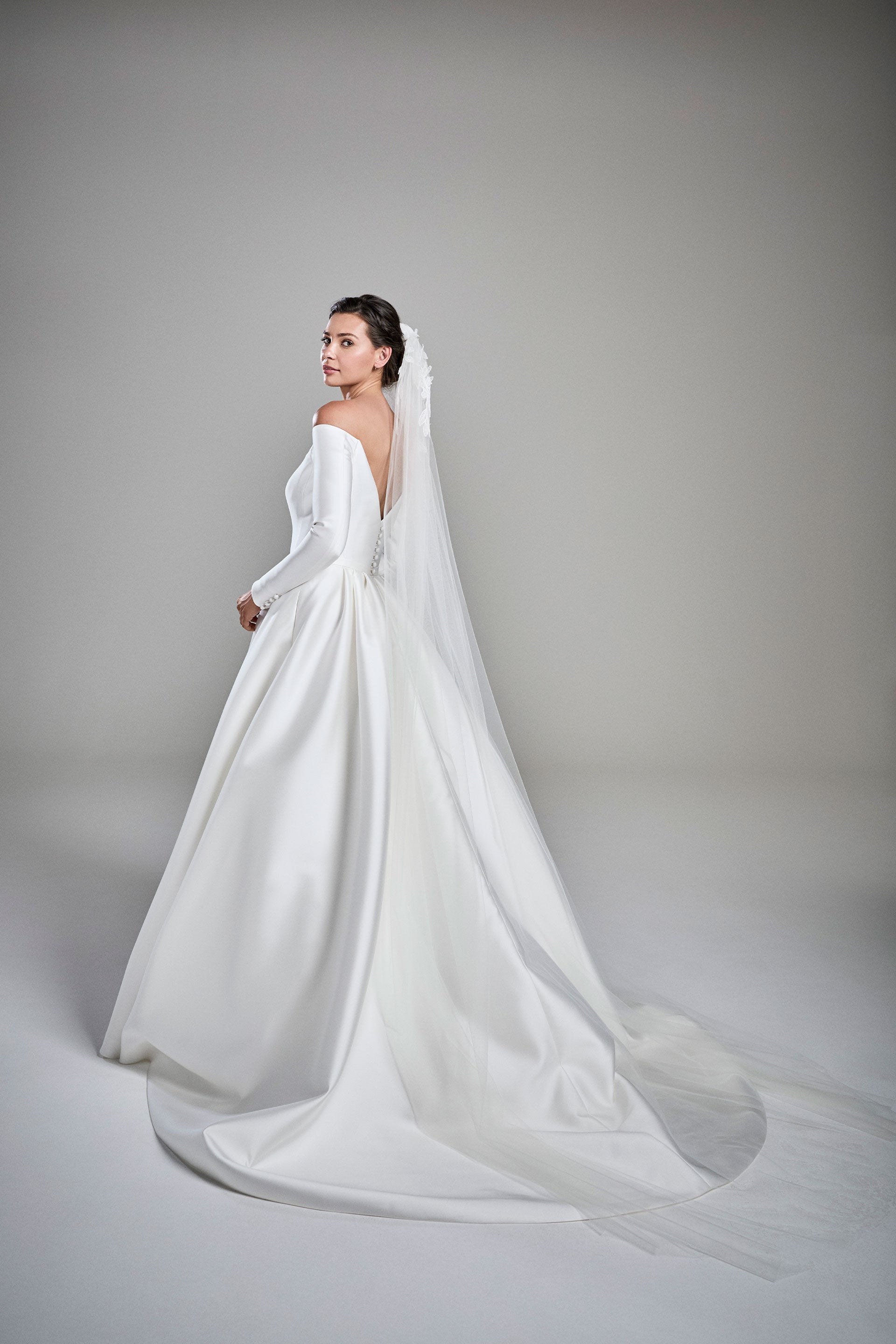 Charlotte_Suzanne_Neville_Anna_Bridal1