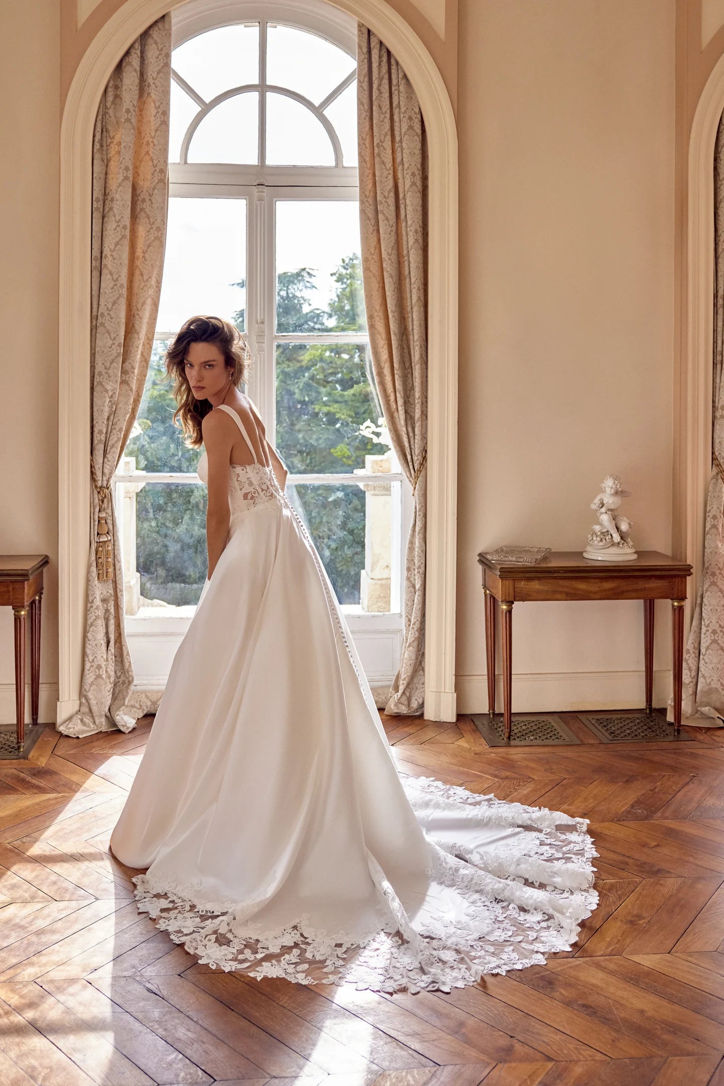 Justin Alexander Matilda A-line wedding dress with structured lace bodice