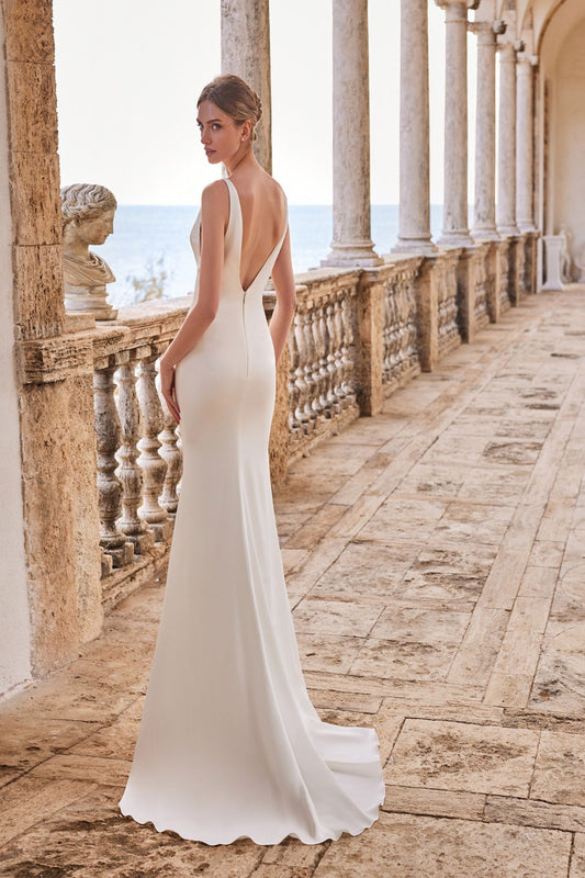 PronoviasAnnaBridalNusa1