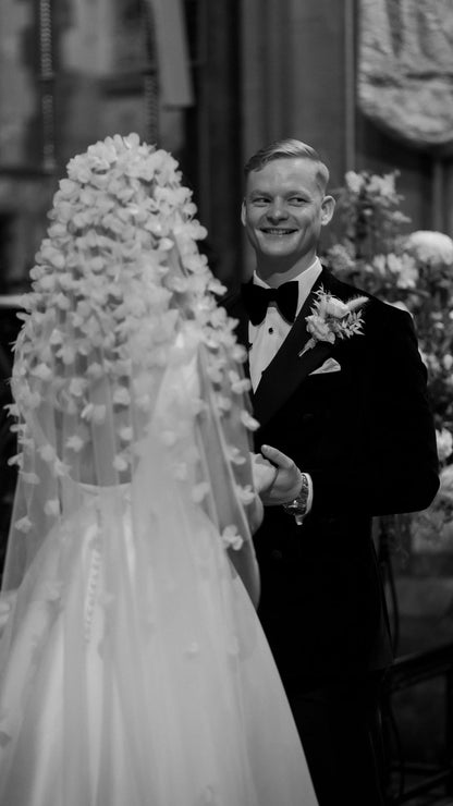 Italian Tulle Bridal Petal Veil with 3D Detail