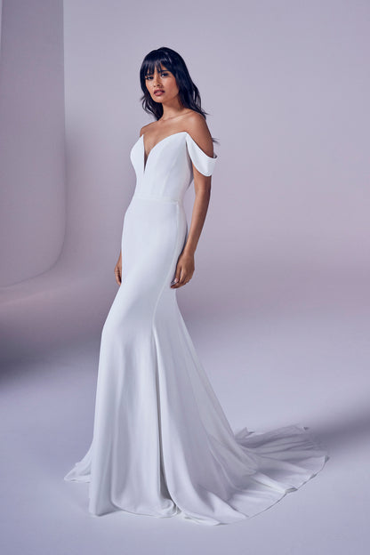 AnnaBridal_SuzanneNeville_Calla_1