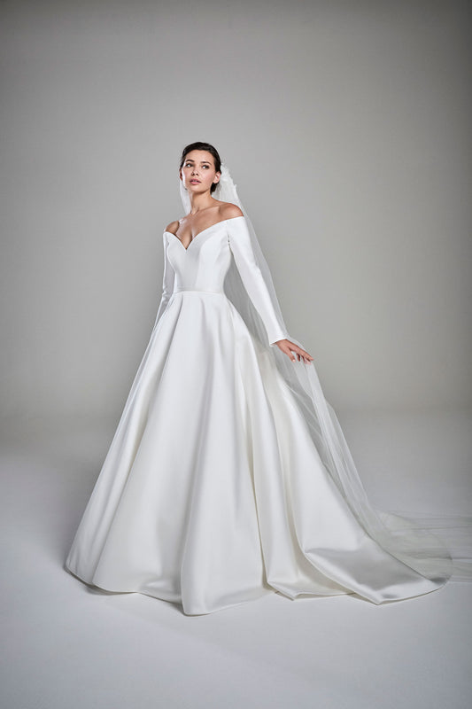 Charlotte_Suzanne_Neville_Anna_Bridal
