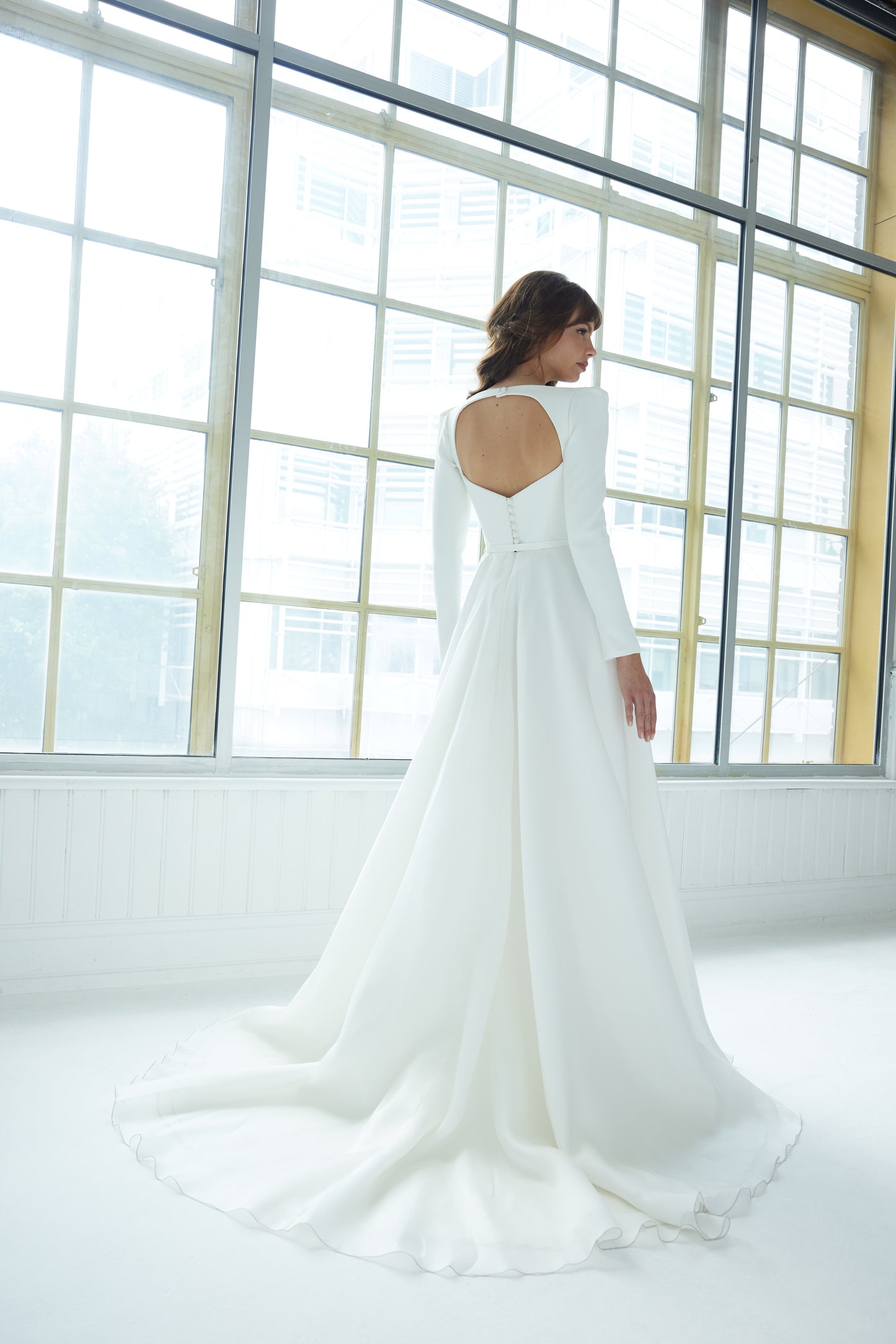 Conrad_Suzanne_Neville_Anna_Bridal2