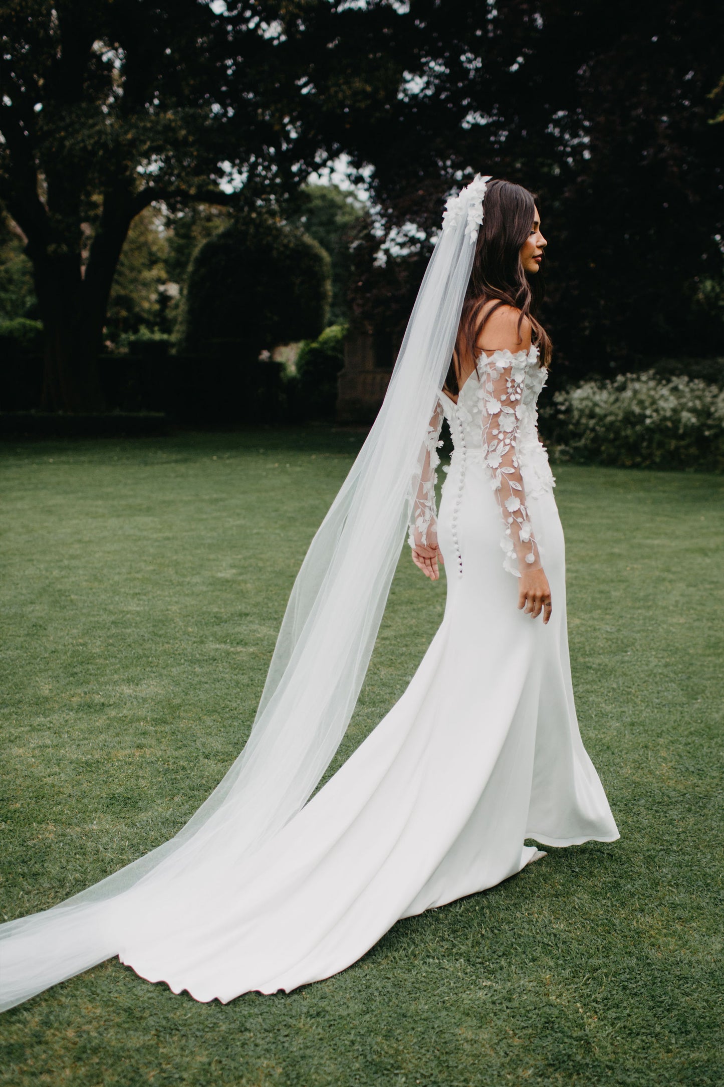 Eden_Suzanne_Neville_Anna_Bridal6